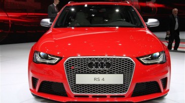 Audi RS4 Avant Rear