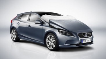 VOLVO’DAN YAYA GÜVENLİĞİ İÇİN BÜYÜK ADIM