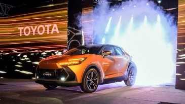TOYOTA C-HR 2024 TANITILDI