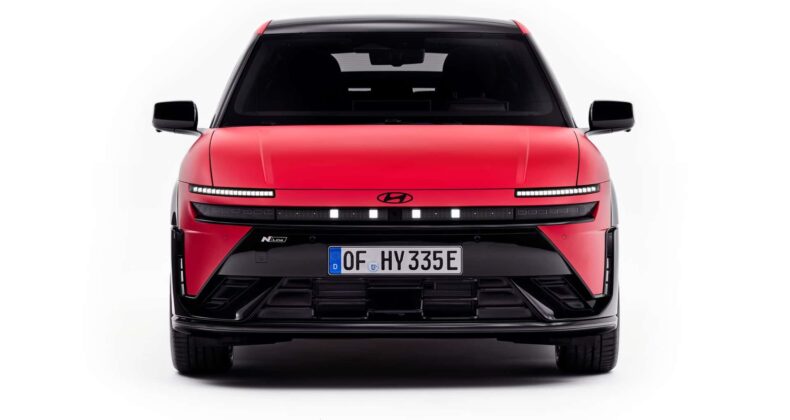 Yeni Hyundai IONIQ 3: Fiyatı, Menzili ve Özellikleri